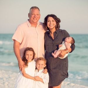 Meet your Posher, Regina